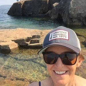 Meet your Posher, Anne